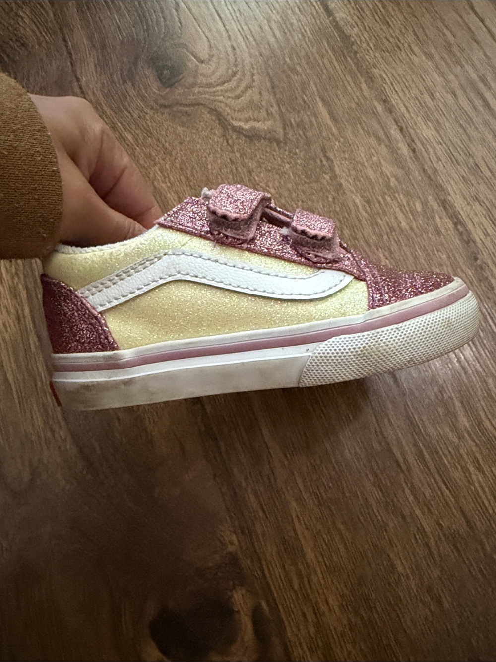 Vans Kids Glitter Low-Top Sneaker in Pink and Yellow
